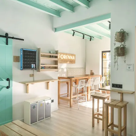 Forenna Hostel (Adults Only)-3