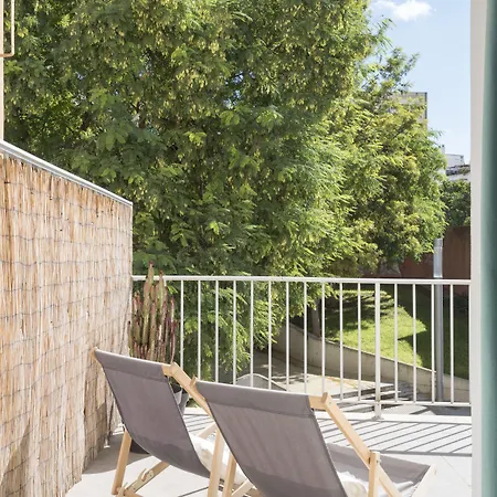 Forenna Hostel (Adults Only)-3